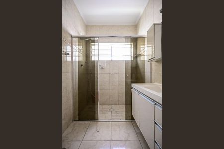 Casa à venda com 175m², 3 quartos e 1 vagaBanheiro