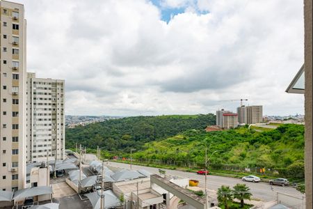 Apartamento à venda com 46m², 2 quartos e 1 vaga Apartamento à venda com 46m², 2 quartos e 1 vagaSala