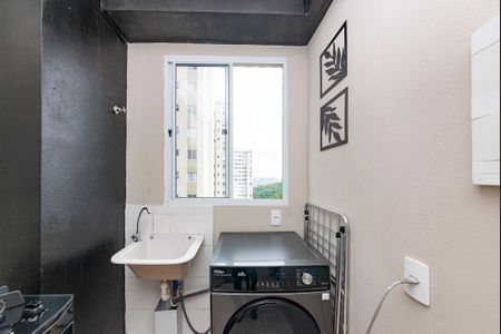 Apartamento à venda com 46m², 2 quartos e 1 vaga Apartamento à venda com 46m², 2 quartos e 1 vagaÁrea de Serviço