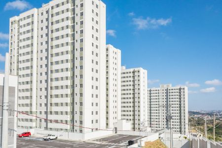 Apartamento à venda com 46m², 2 quartos e 1 vaga Apartamento à venda com 46m², 2 quartos e 1 vagaFachada