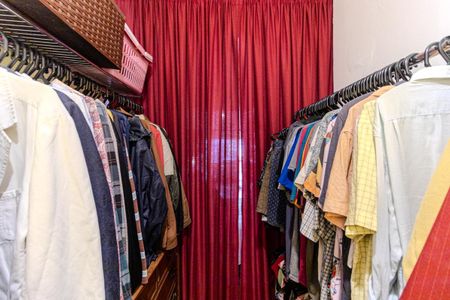 Apartamento à venda com 97m², 1 quarto e sem vaga Apartamento à venda com 97m², 1 quarto e sem vagaCloset da Suíte