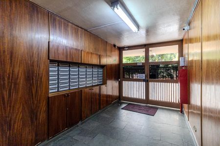 Apartamento à venda com 97m², 1 quarto e sem vaga Apartamento à venda com 97m², 1 quarto e sem vagaHall Social