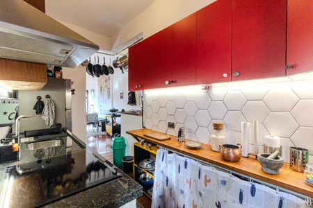 Apartamento à venda com 97m², 1 quarto e sem vaga Apartamento à venda com 97m², 1 quarto e sem vagaCozinha