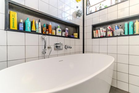 Apartamento à venda com 97m², 1 quarto e sem vaga Apartamento à venda com 97m², 1 quarto e sem vagaBanheiro da Suíte