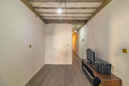 Casa à venda com 2 quartos, 188m² em Planalto Paulista, São Paulo