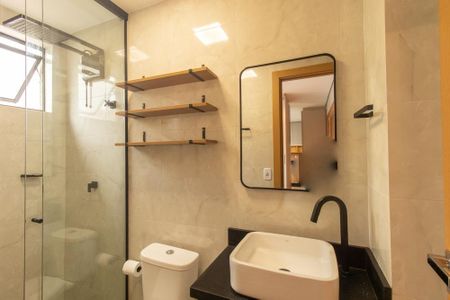 Banheiro da Suite de apartamento para alugar com 1 quarto, 21m² em Jardim Botânico, Curitiba