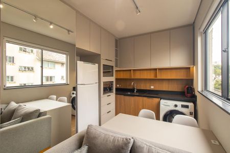 Apartamento para alugar com 21m², 1 quarto e 1 vagaSala/Cozinha