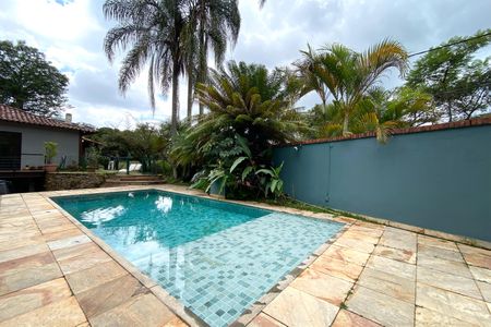 Casa de condomínio à venda com 450m², 3 quartos e 4 vagasPiscina