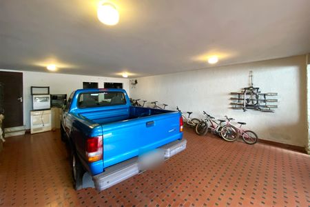 Casa de condomínio à venda com 450m², 3 quartos e 4 vagasGaragem