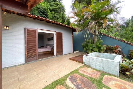 Casa de condomínio à venda com 450m², 3 quartos e 4 vagasVaranda da Suite 1