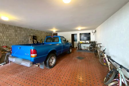 Casa de condomínio à venda com 450m², 3 quartos e 4 vagasGaragem