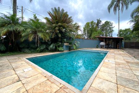 Casa de condomínio à venda com 450m², 3 quartos e 4 vagasPiscina