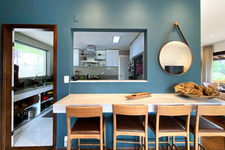 Casa de condomínio à venda com 450m², 3 quartos e 4 vagasBancada da conzinha