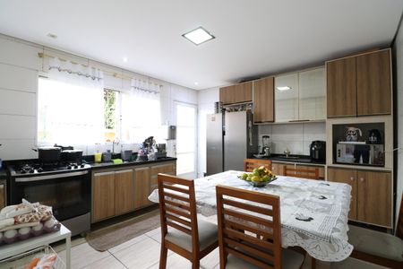 Casa para alugar com 175m², 4 quartos e 1 vagaCozinha 1