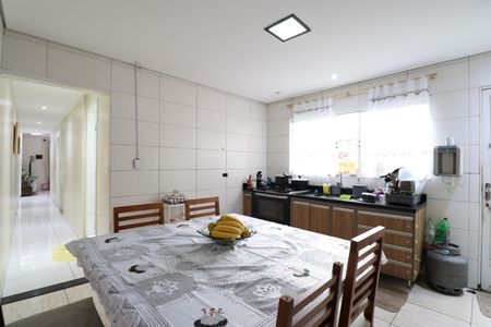 Casa para alugar com 175m², 4 quartos e 1 vagaCozinha 1