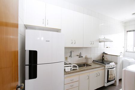 Apartamento para alugar com 74m², 3 quartos e 2 vagasCozinha