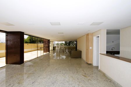 Apartamento para alugar com 74m², 3 quartos e 2 vagasÁrea comum