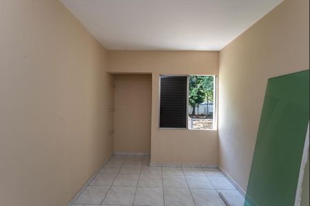 Apartamento à venda com 75m², 2 quartos e 1 vagaQuarto 2