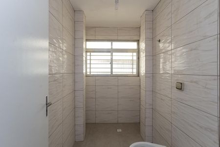 Apartamento à venda com 75m², 2 quartos e 1 vagaBanheiro Social