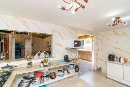 Casa para alugar com 400m², 3 quartos e 2 vagasCozinha