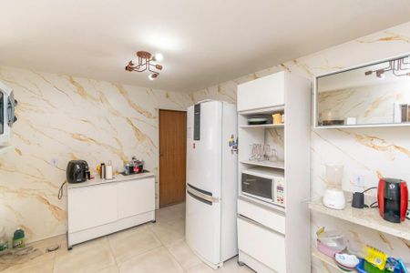 Casa para alugar com 400m², 3 quartos e 2 vagasCozinha