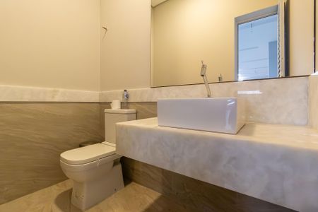 Casa de condomínio para alugar com 529m², 4 quartos e 9 vagasLavabo 