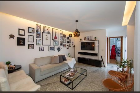 Apartamento à venda com 320m², 6 quartos e 4 vagasSALA