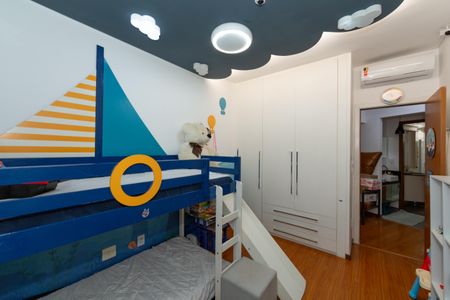 Apartamento à venda com 320m², 6 quartos e 4 vagasQUARTO1