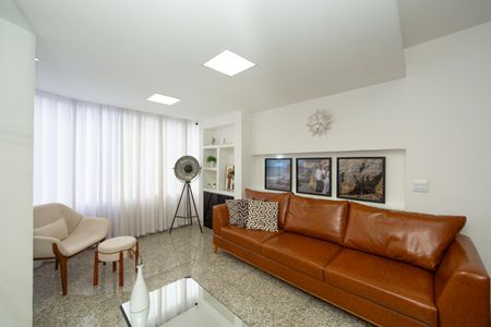 Apartamento à venda com 320m², 6 quartos e 4 vagasSALA