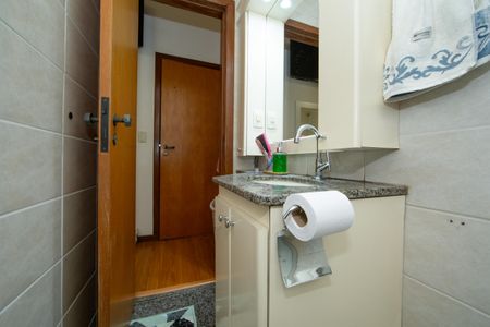 Apartamento à venda com 320m², 6 quartos e 4 vagasBANHEIRO1