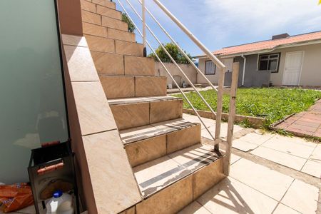 Apartamento para alugar com 70m², 2 quartos e sem vagaEscada