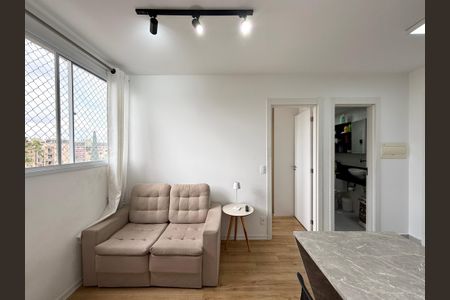Sala de apartamento para alugar com 2 quartos, 35m² em Vila Inglesa, São Paulo