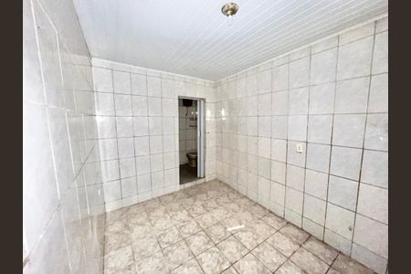 Cozinha de kitnet/studio para alugar com 1 quarto, 33m² em Vila Aurora (zona Norte), São Paulo
