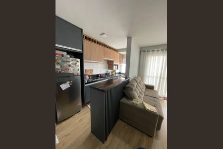 Sala de apartamento à venda com 2 quartos, 48m² em Conceicao, Osasco