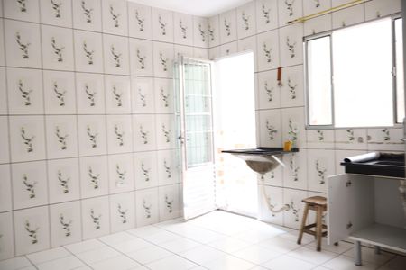 Casa para alugar com 63m², 1 quarto e sem vagaCozinha e Área de Serviço