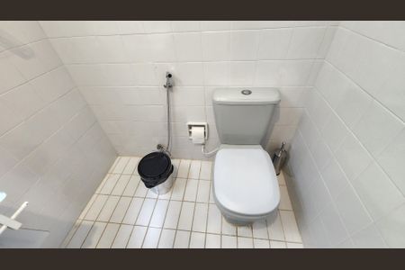 Apartamento para alugar com 125m², 3 quartos e 1 vagaBanheiro 