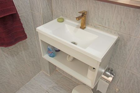 Apartamento para alugar com 65m², 2 quartos e 1 vaga Apartamento para alugar com 65m², 2 quartos e 1 vagaBanheiro