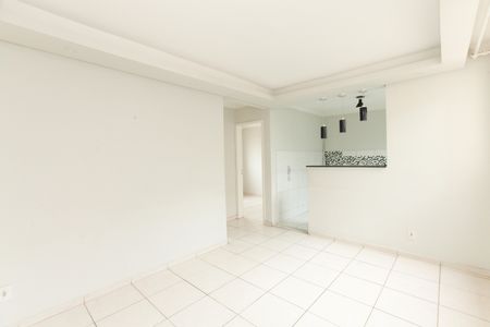 Apartamento à venda com 2 quartos, 49m² em Industrial, Contagem