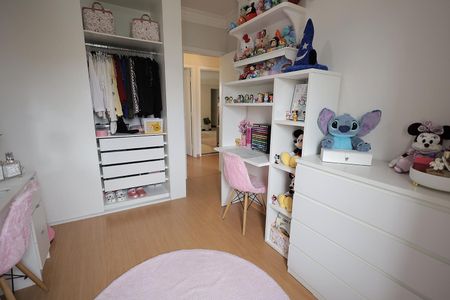 Apartamento à venda com 94m², 3 quartos e 3 vagasQuarto 2