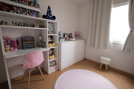 Apartamento à venda com 94m², 3 quartos e 3 vagasQuarto 2