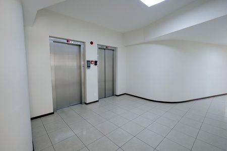 Apartamento à venda com 94m², 3 quartos e 3 vagasElevador