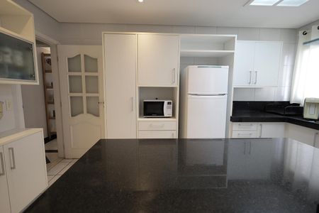 Apartamento à venda com 94m², 3 quartos e 3 vagasCozinha