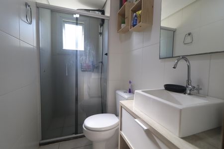 Apartamento à venda com 65m², 2 quartos e 1 vagaBanheiro Social