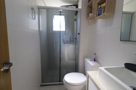 Apartamento à venda com 65m², 2 quartos e 1 vagaBanheiro Social
