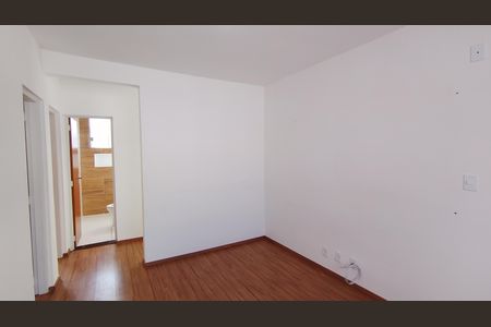 Sala de apartamento para alugar com 2 quartos, 46m² em Jardim Saude, Suzano