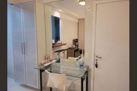 Foto 04 de apartamento à venda com 3 quartos, 72m² em Tamboré, Barueri