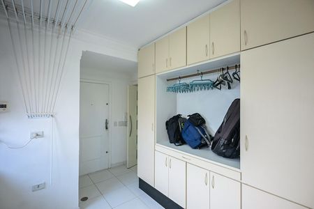 Apartamento à venda com 213m², 4 quartos e 3 vagasÁrea de Serviço 