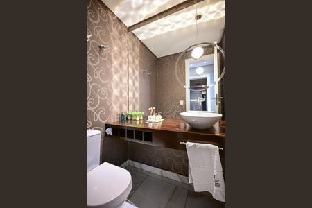 Apartamento à venda com 213m², 4 quartos e 3 vagasLavabo