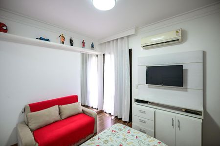 Apartamento à venda com 213m², 4 quartos e 3 vagasSuíte 2