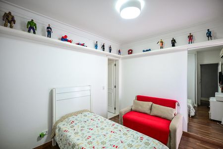 Apartamento à venda com 213m², 4 quartos e 3 vagasSuíte 2